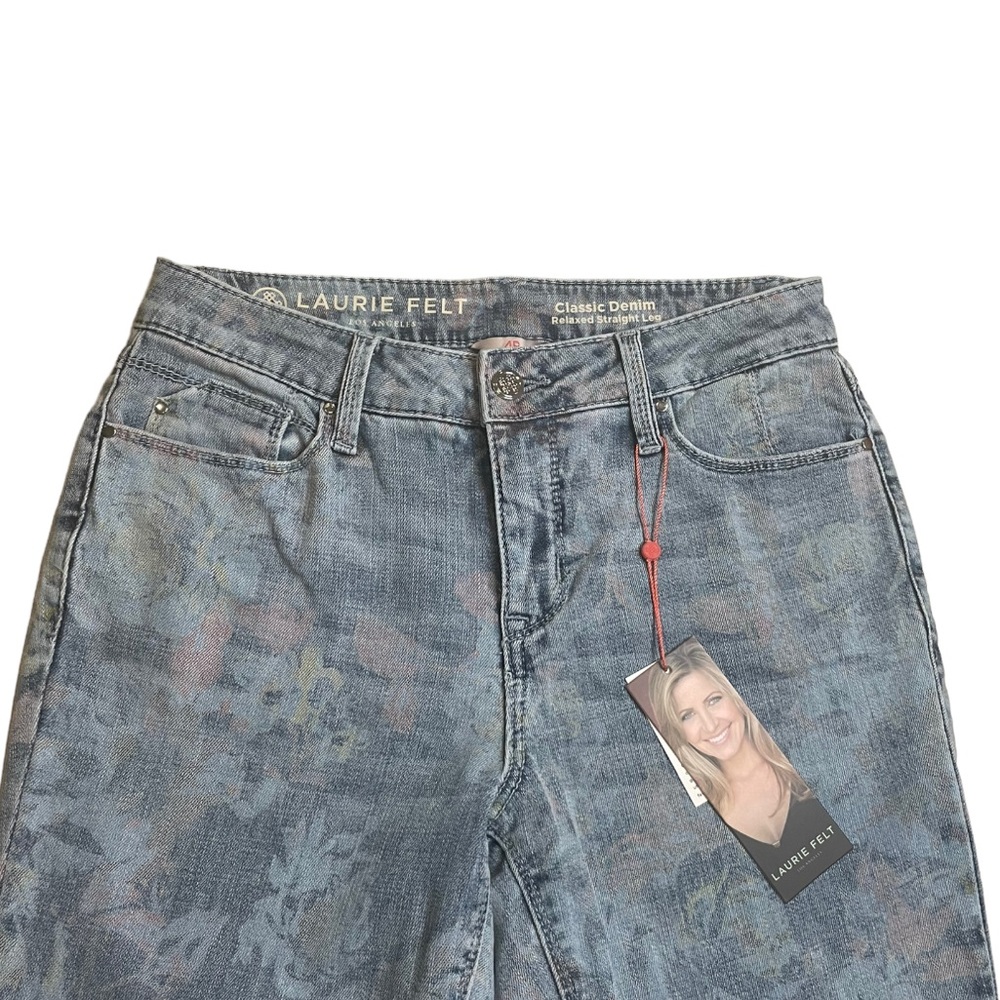 NWT Laurie Felt Classic Relaxed Straight Jeans with Floral Pattern Size 4P - Picture 5 of 12